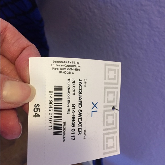 Sweater- JCP- Liz Claiborne - Picture 4 of 4